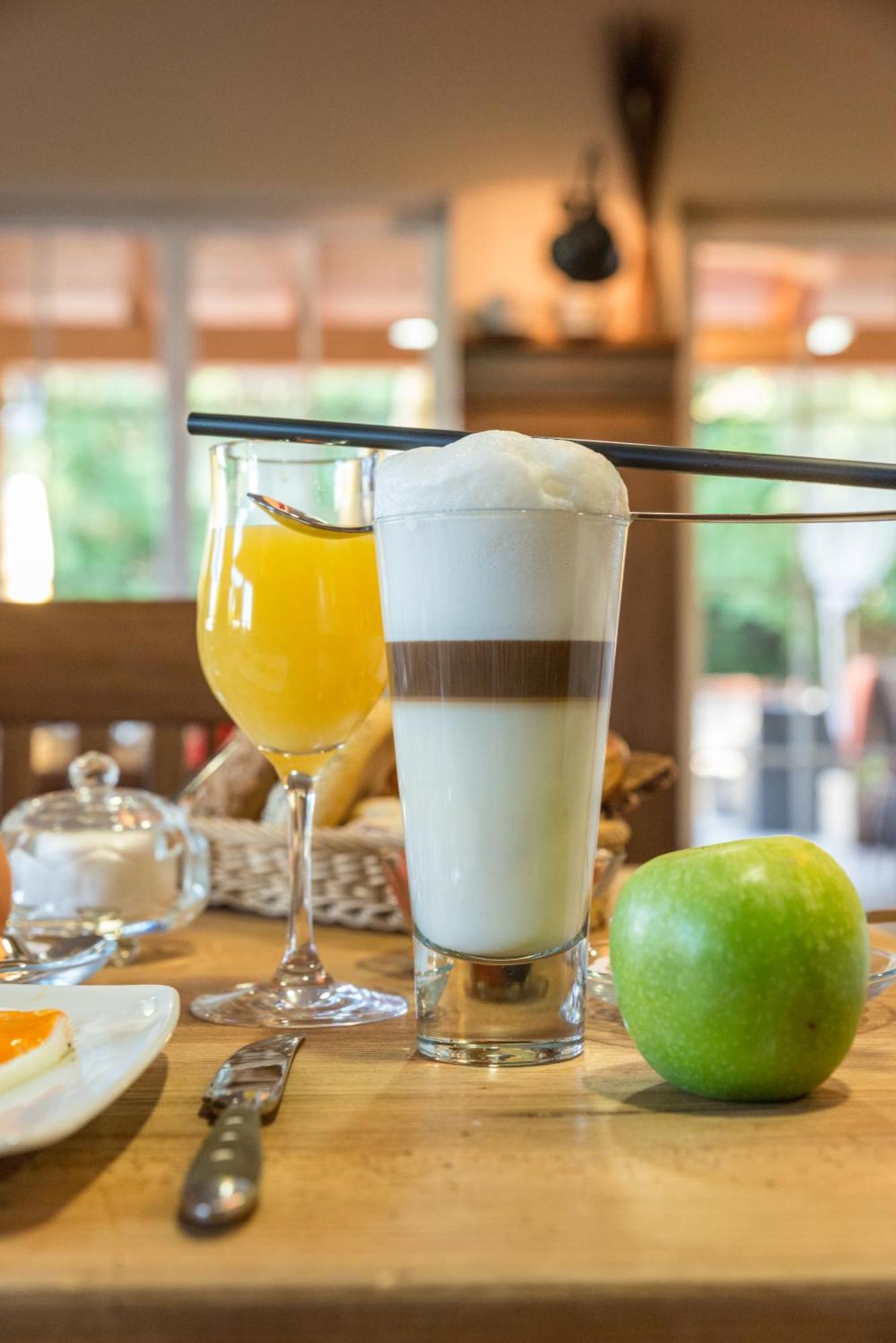 Abasto Hotel & Spa Maisach Maisach  Kültér fotó