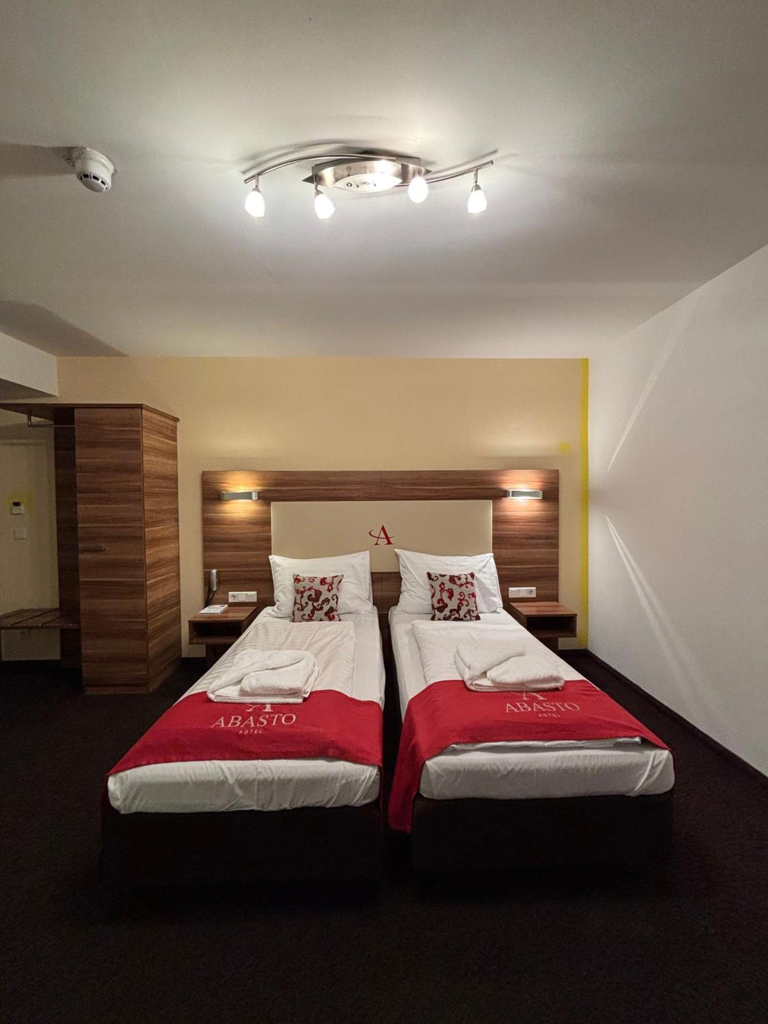 Abasto Hotel & Spa Maisach Maisach  Kültér fotó