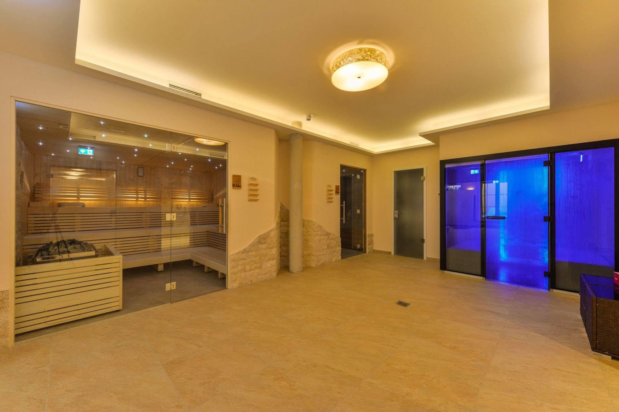 Abasto Hotel & Spa Maisach Maisach  Kültér fotó