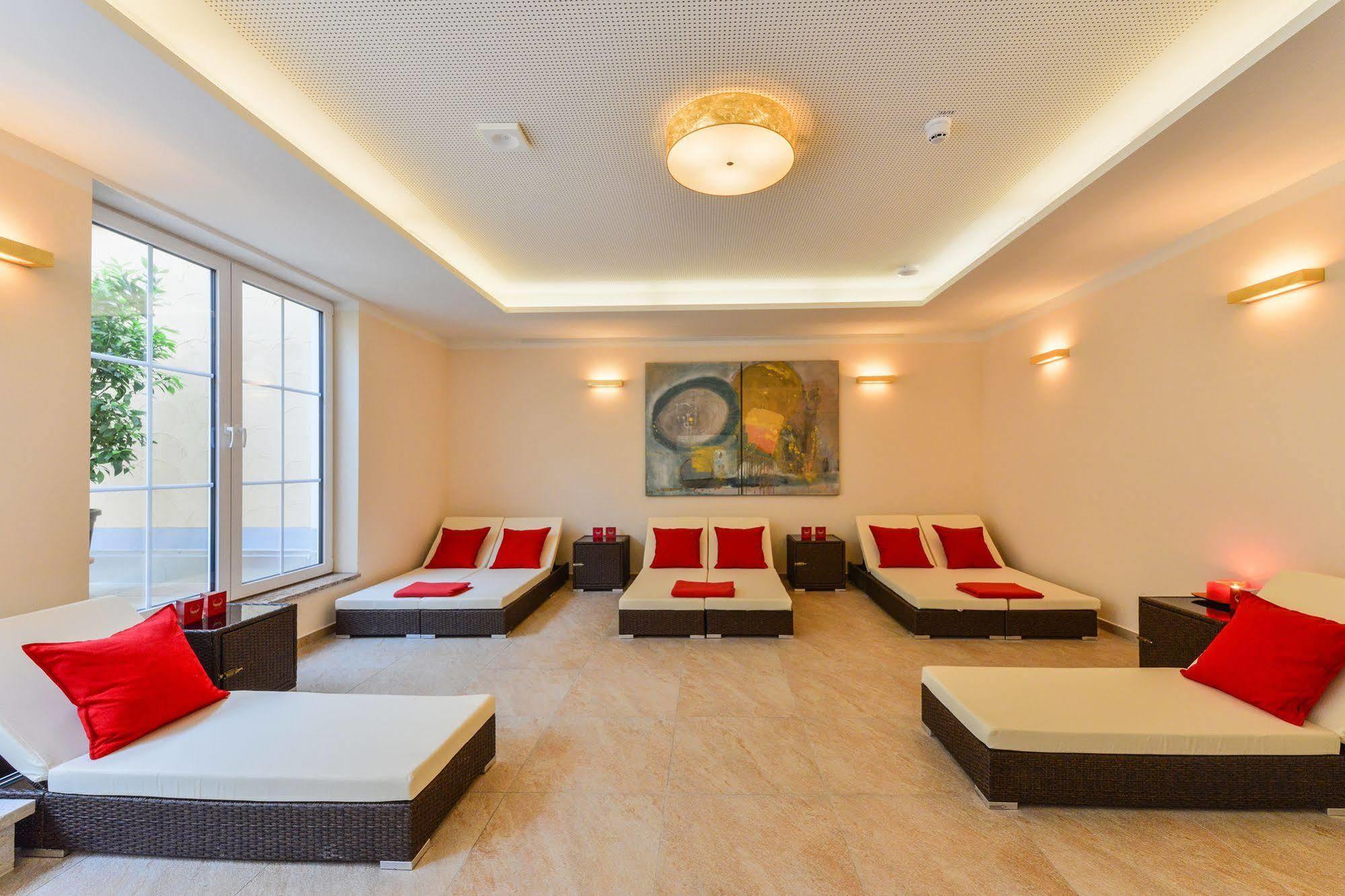 Abasto Hotel & Spa Maisach Maisach  Kültér fotó