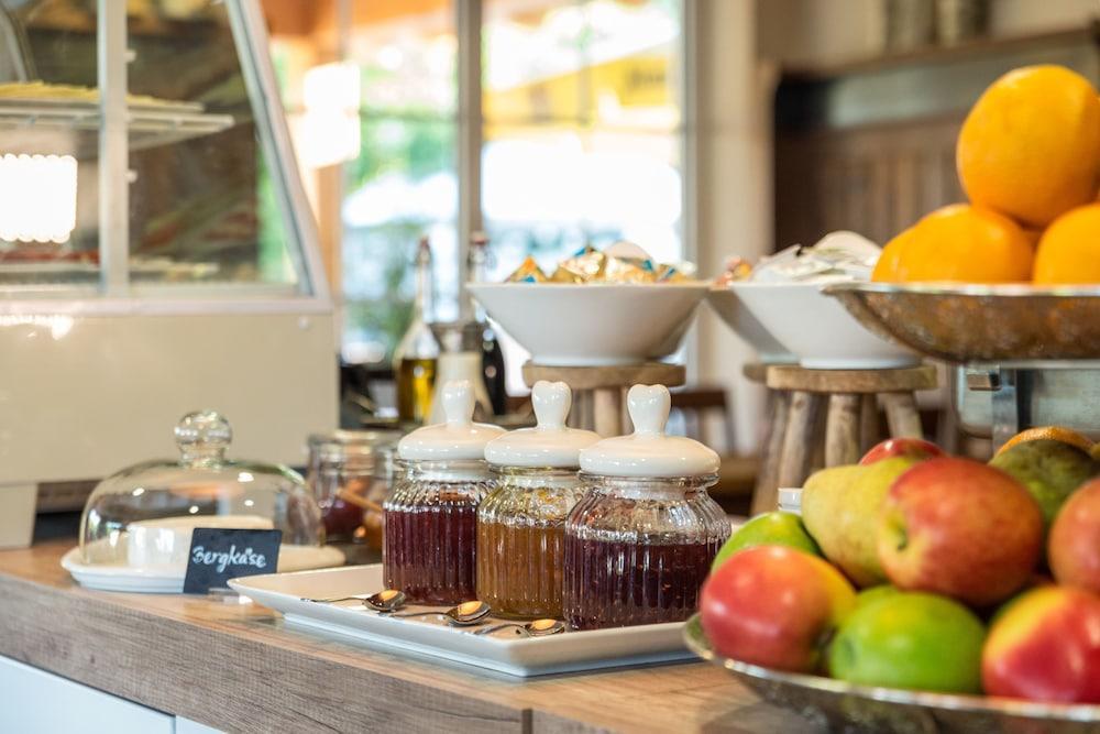 Abasto Hotel & Spa Maisach Maisach  Kültér fotó